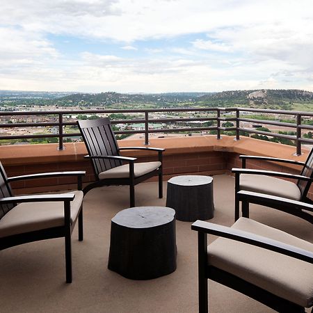 Отель Colorado Springs Marriott Экстерьер фото