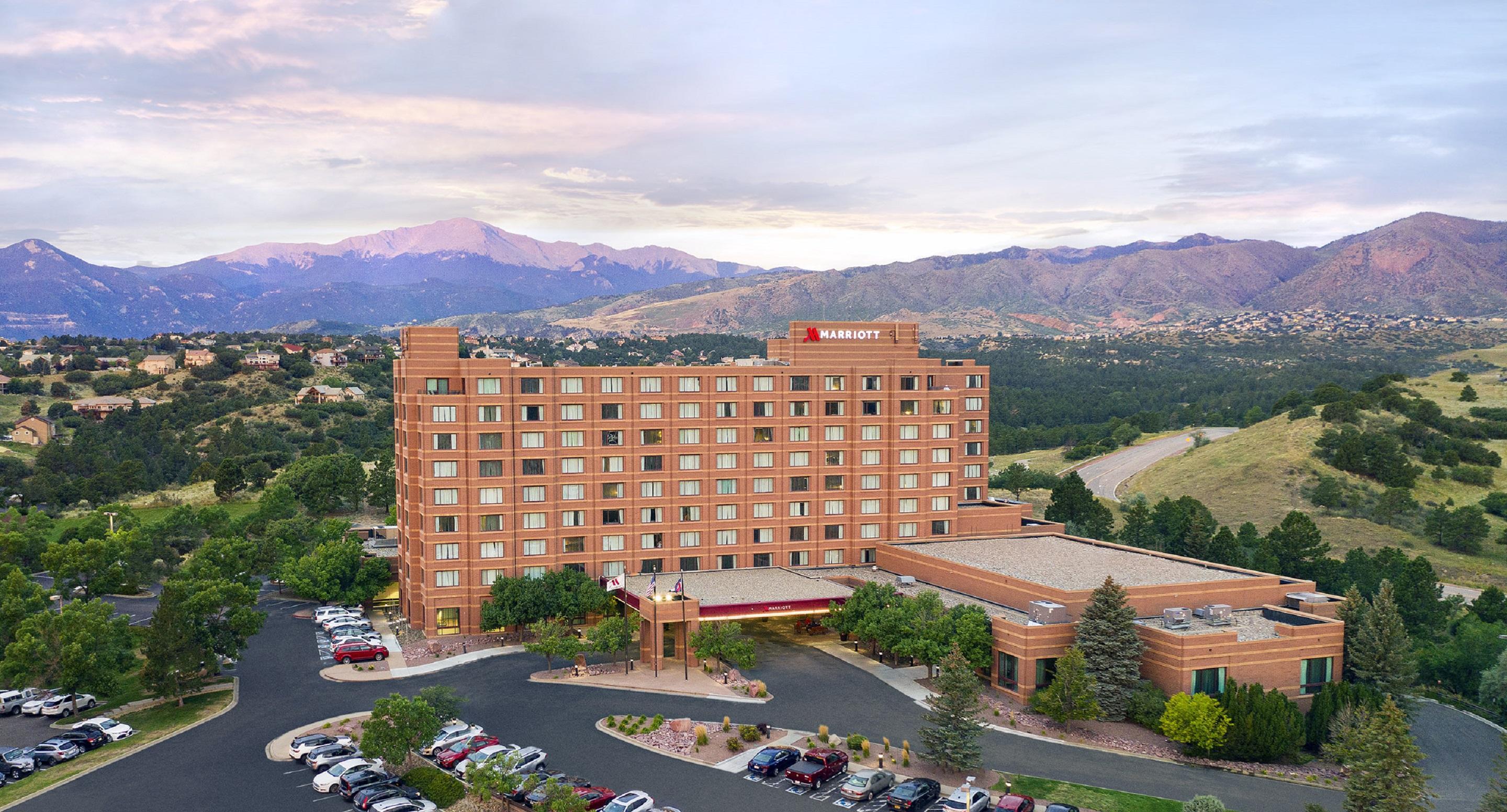 Отель Colorado Springs Marriott Экстерьер фото