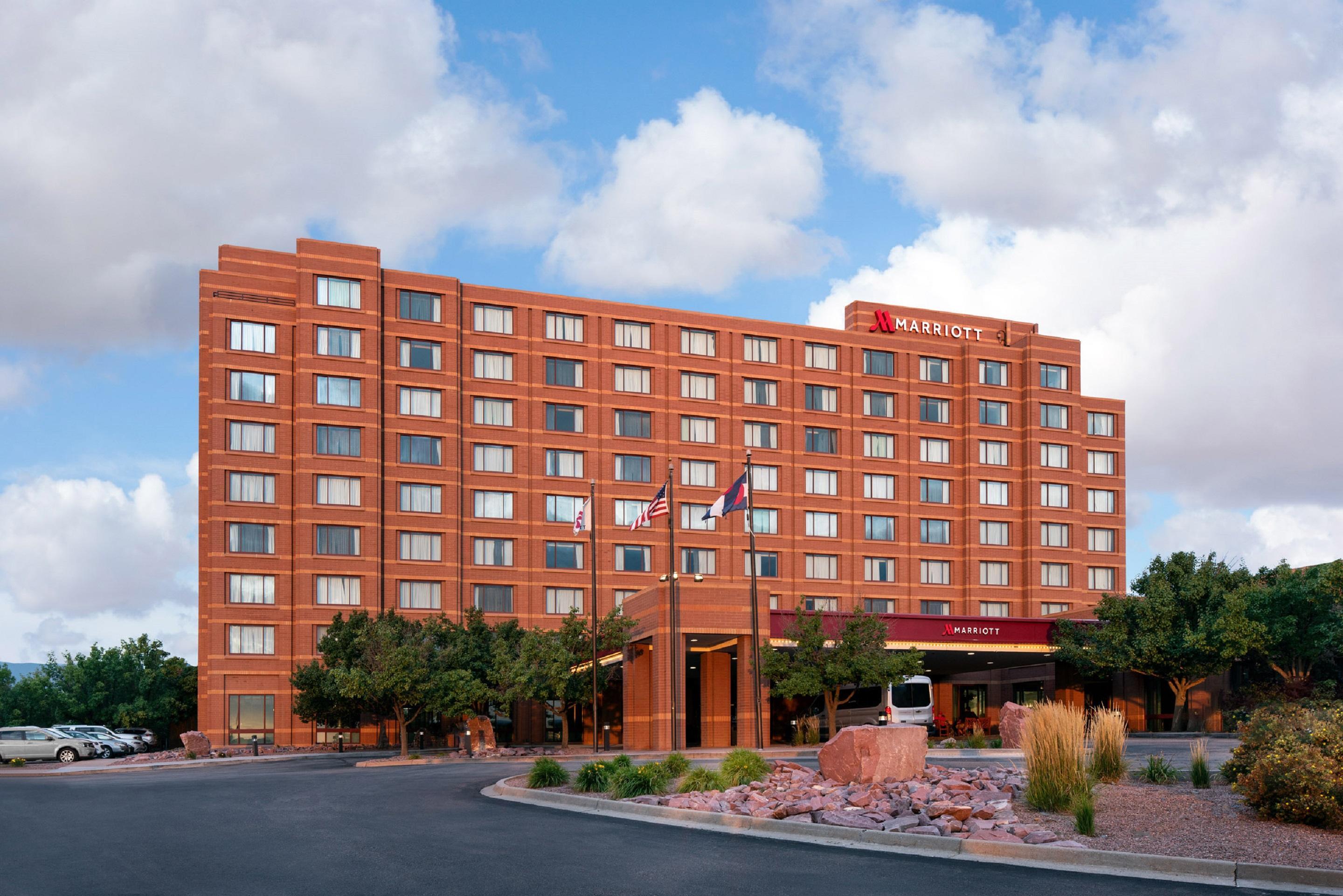 Отель Colorado Springs Marriott Экстерьер фото